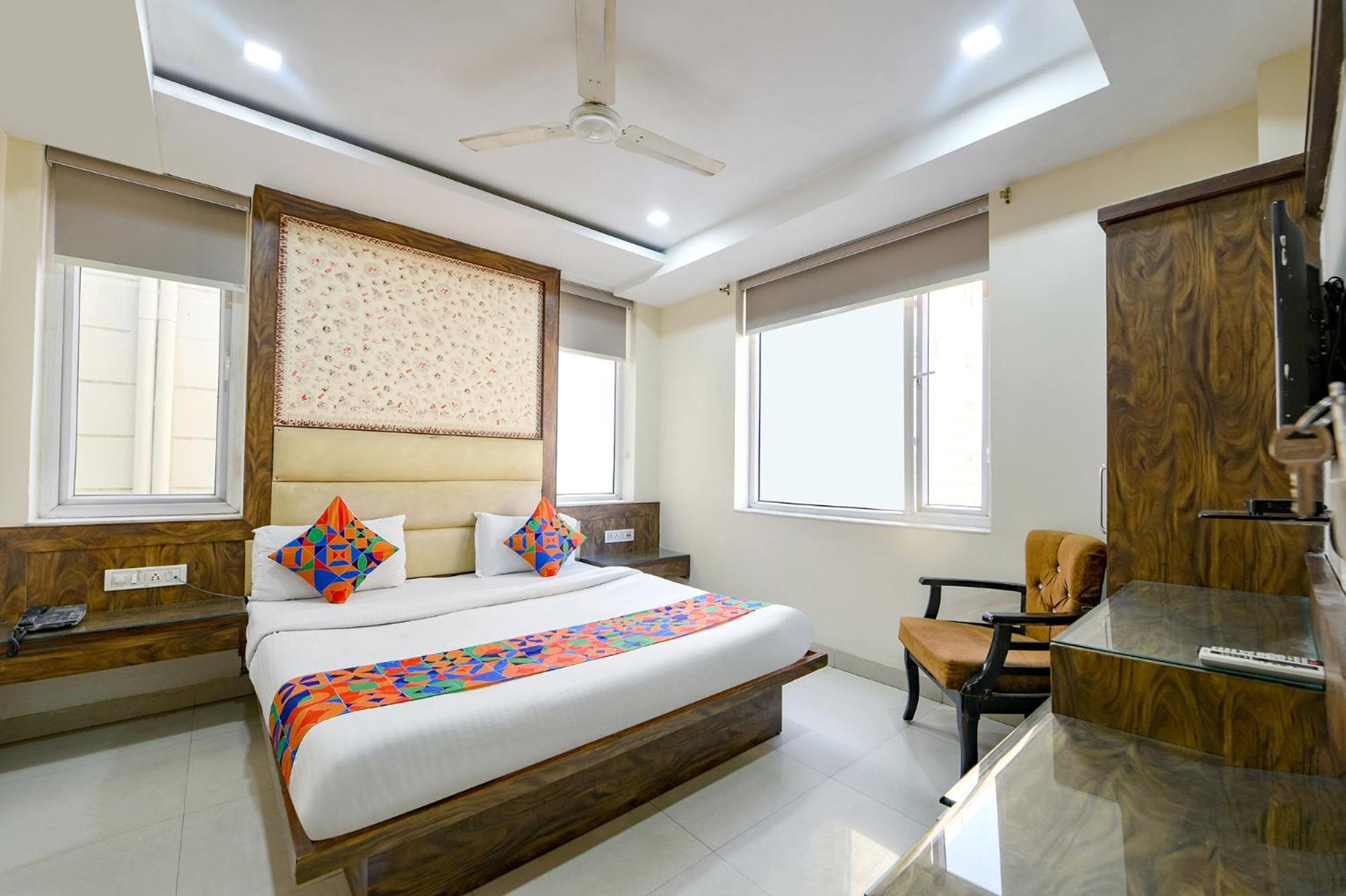 Fabhotel Baba Residency Near Railway Station 3* New Delhi