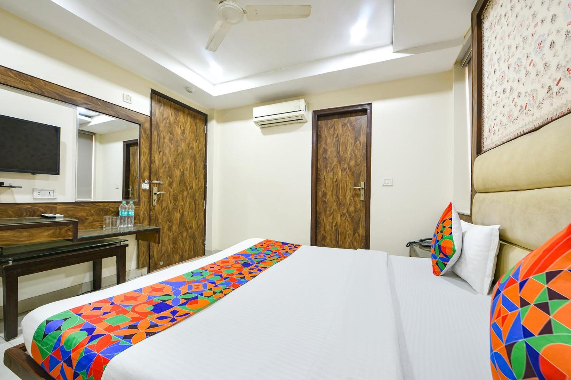 Fabhotel Baba Residency Near Railway Station Hotel New Delhi