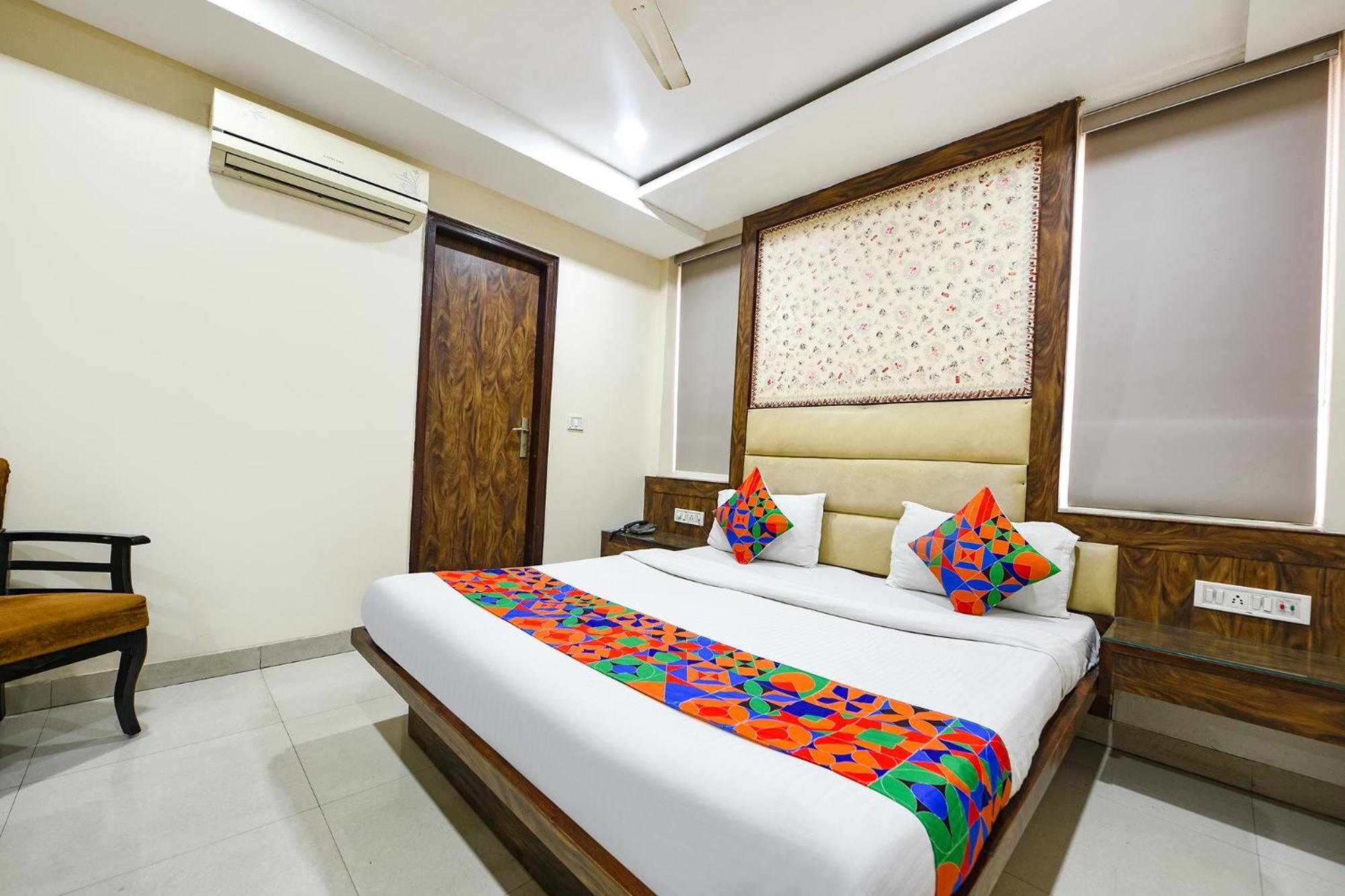 Fabhotel Baba Residency Near Railway Station 3* New Delhi