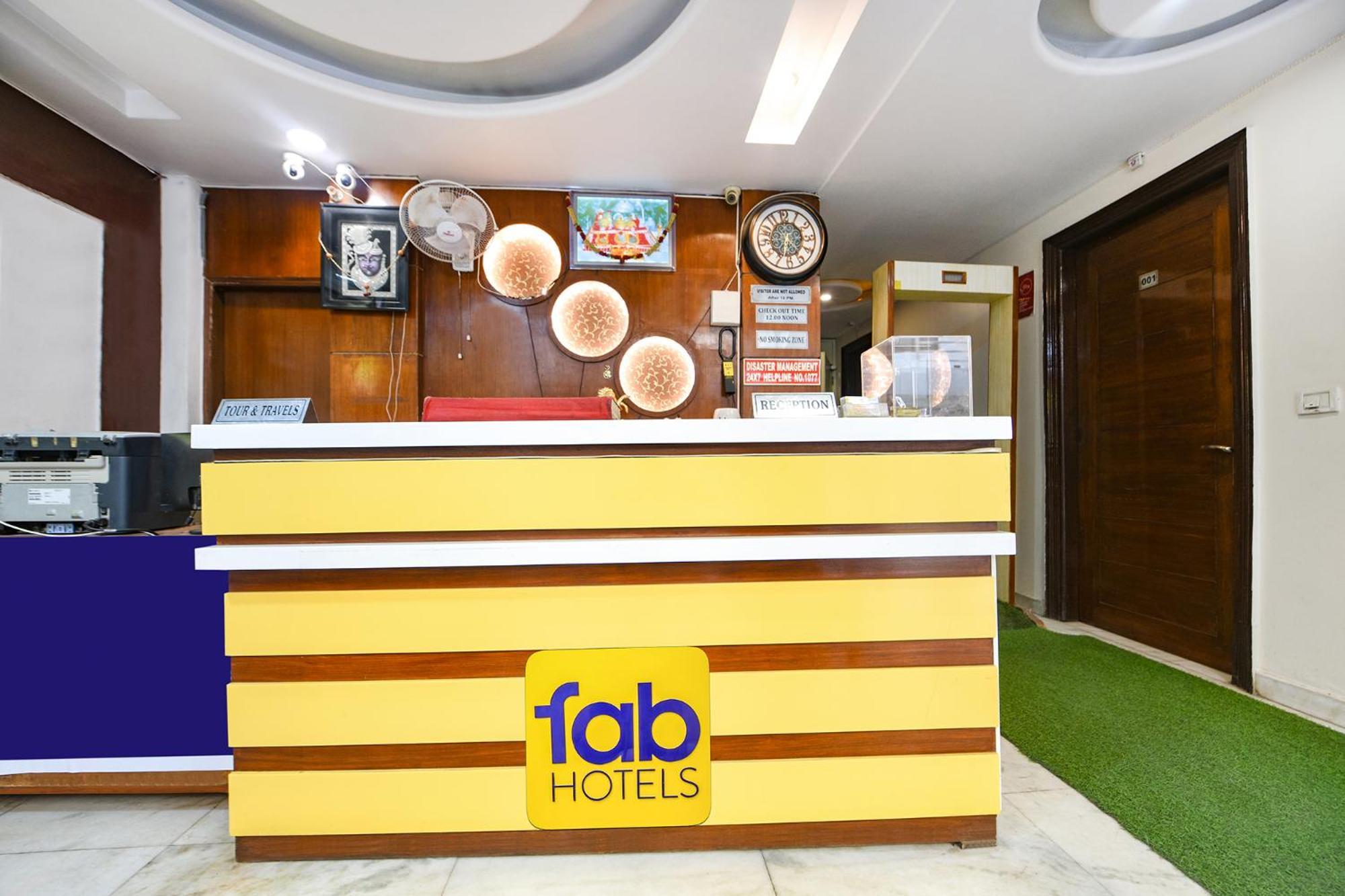 Hotel Fabhotel Baba Residency Near Railway Station